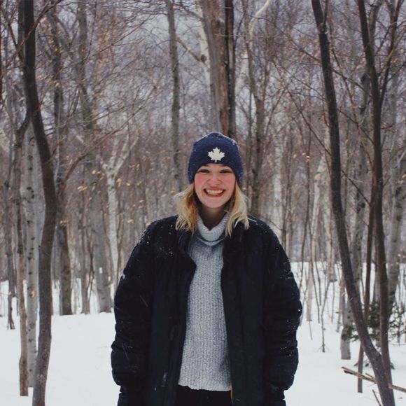 Meet your Posher, Cassie - Picture 1 of 1